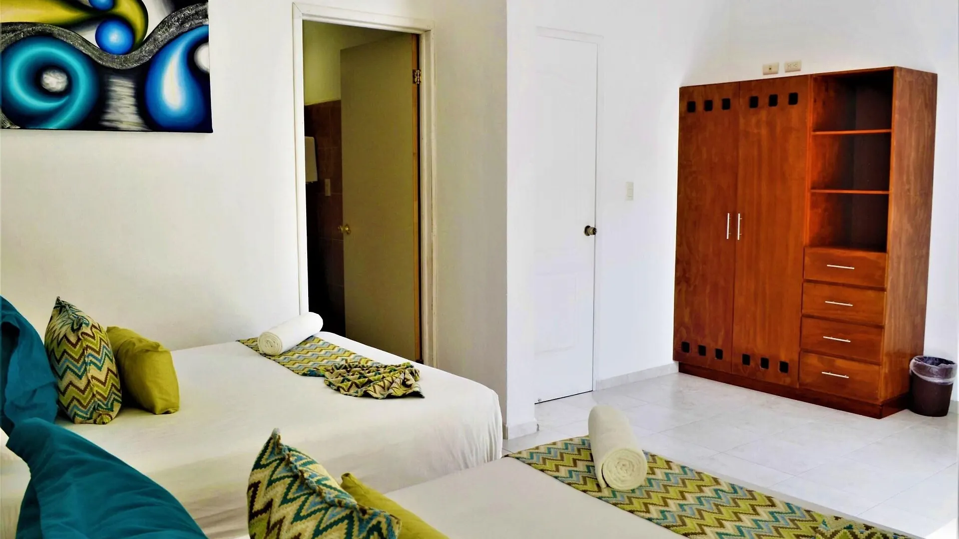 *** Szálloda Corales Suites Puerto Morelos Mexikó