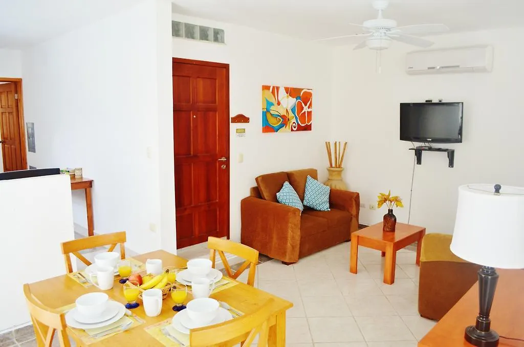 *** Szálloda Corales Suites Puerto Morelos Mexikó